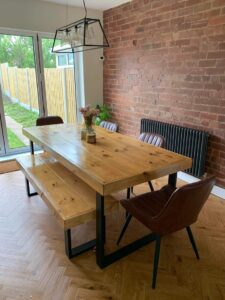 Chunky with border table